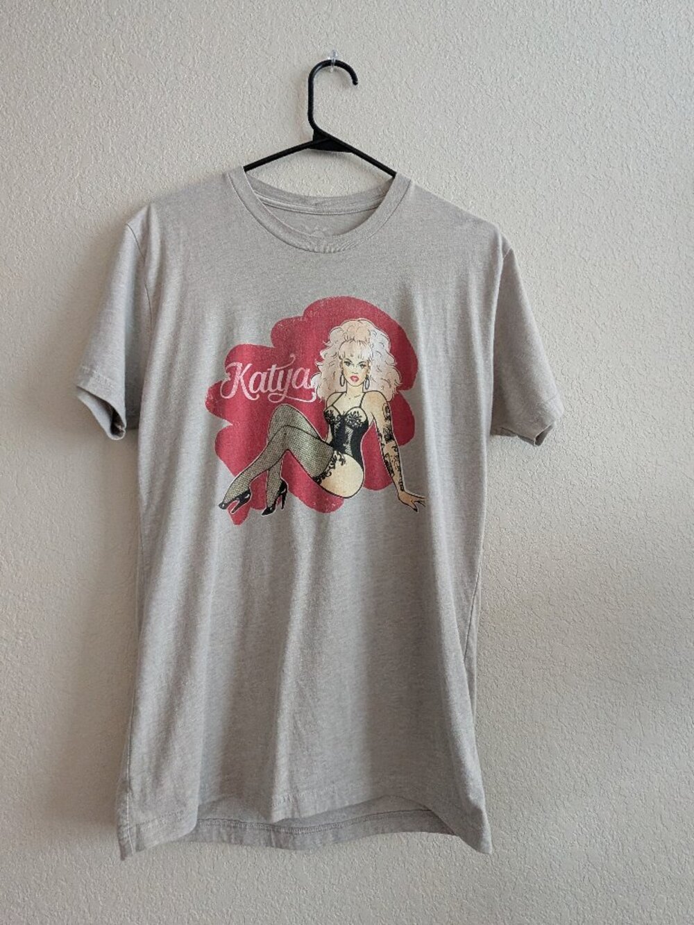 Katya Pin - Up t-shirt Small